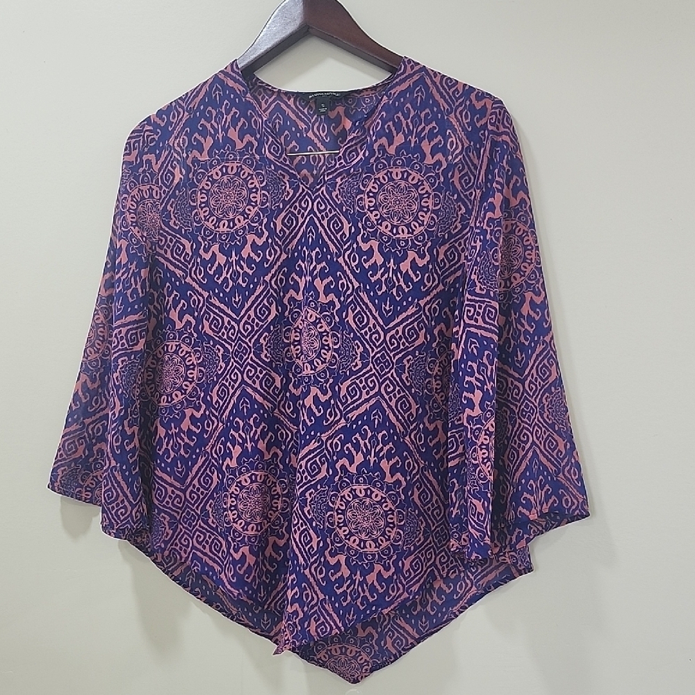 Banana Republic Purple and Pink Asymmetrical 3/4 Sleeve Blouse
